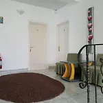 Affittacamere House 2