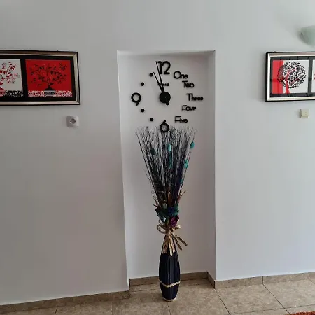 House 2 Guest house