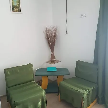 House 2 *